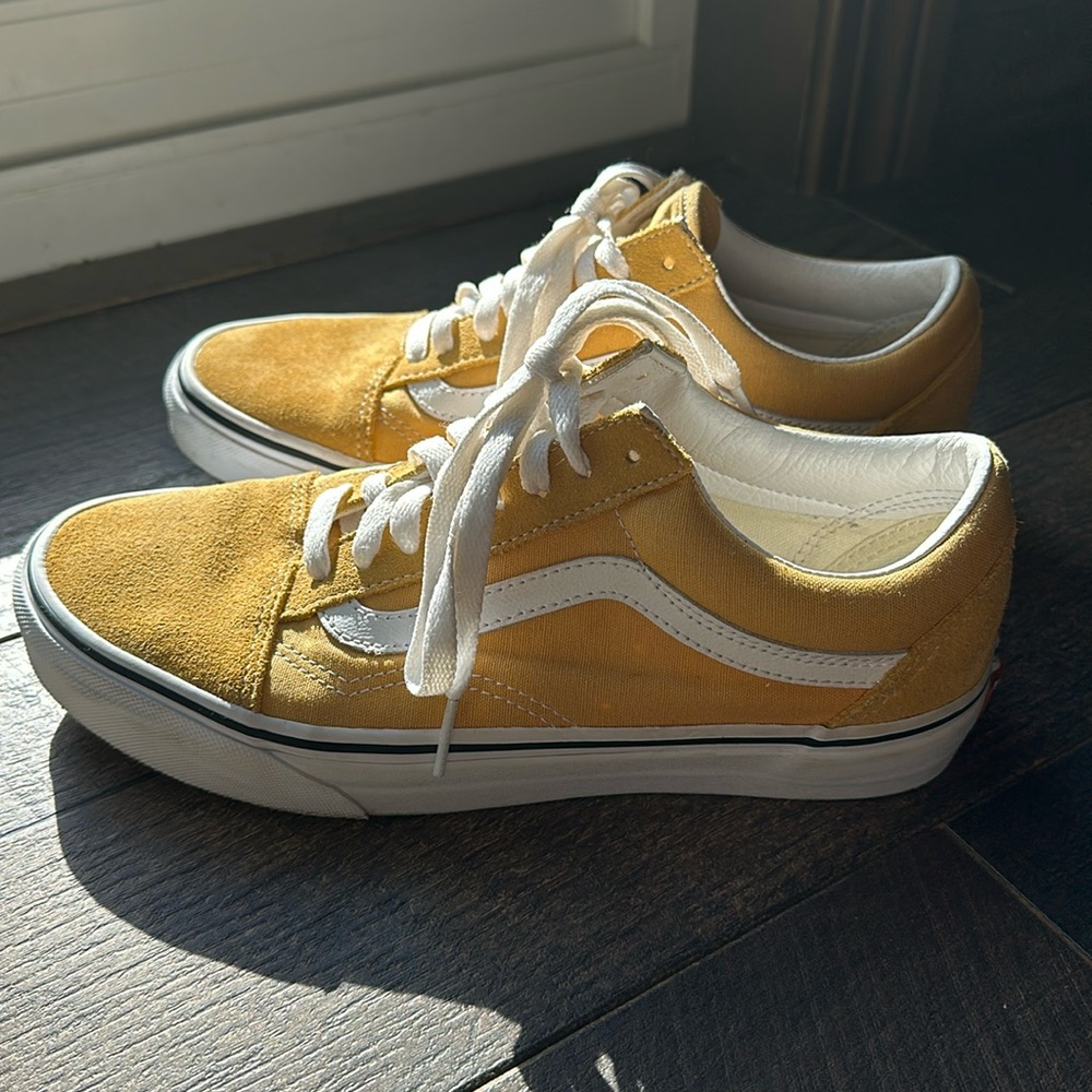 Vans Old Skool Yellow Sneakers Women’s Size 8, Men’s 6.5